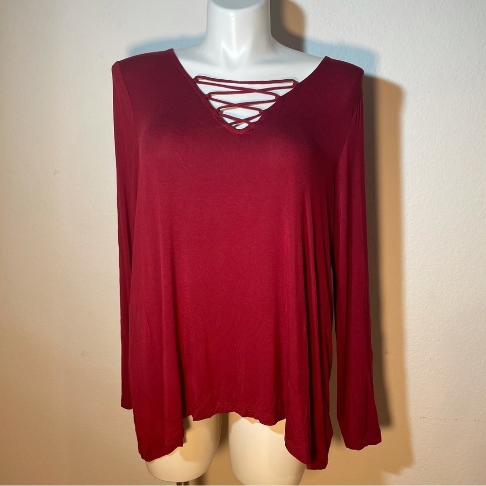 Old navy swing top front lace up detail red velvet size xl new NWT